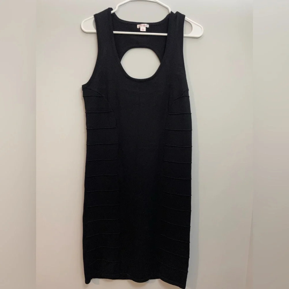 Xhilaratiok black sleeveless dress size Large